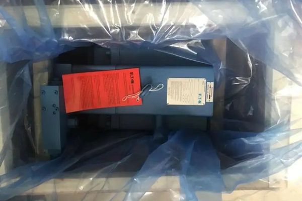pvxs-130m04r01 ，伊頓威格士PVXS系列軸向柱塞泵