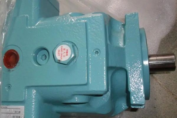 VZ50,VZ63,VZ80,VZ100,VZ130系列大金[DAIKIN]柱塞泵技術(shù)規(guī)格及型號說明