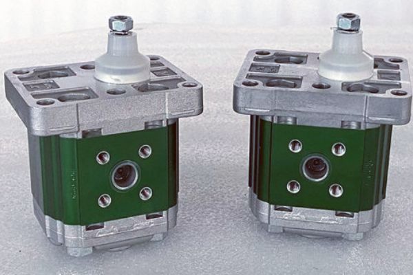 X0P，X1P，X2P，X3P系列維沃爾VIVOIL齒輪泵，馬達