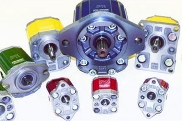 XV-2P系列齒輪泵，意大利VIVOLO維沃爾齒輪油泵，馬達(dá)