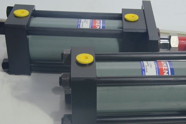 油研液壓缸CJT140-FF100B90N-AND20：一種高性能的液壓部件