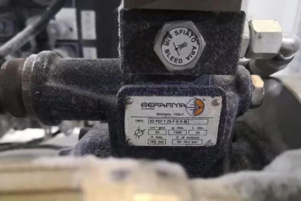 02-PSP1-25-F-H-R-M布萊瑪BERARMA變量葉片泵型號(hào)說明及參數(shù)