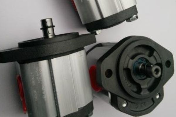 意大利marzocchi齒輪泵GHP1A-D-11,GHP1A-D-13,GHP1A-D-16