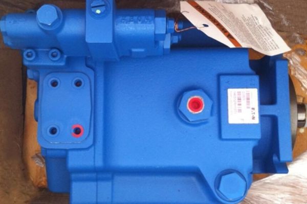 威格士pvh057油泵兩個(gè)螺桿怎么調(diào)？ VICKERS柱塞泵PVB,PVQ,PVM,PVH系列