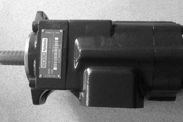 DENISON丹尼遜T7EE/T7EES系列葉片泵型號(hào)說(shuō)明,安裝尺寸，特點(diǎn)及應(yīng)用