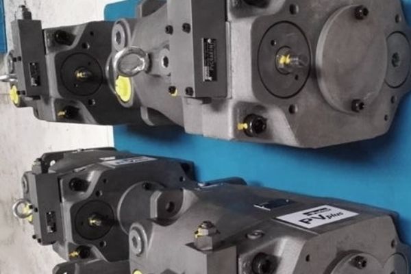 美國Parker變量柱塞泵PV032R1K1T1N,PV032L1K1T1N技術(shù)參數(shù)及特點(diǎn)，以及應(yīng)用